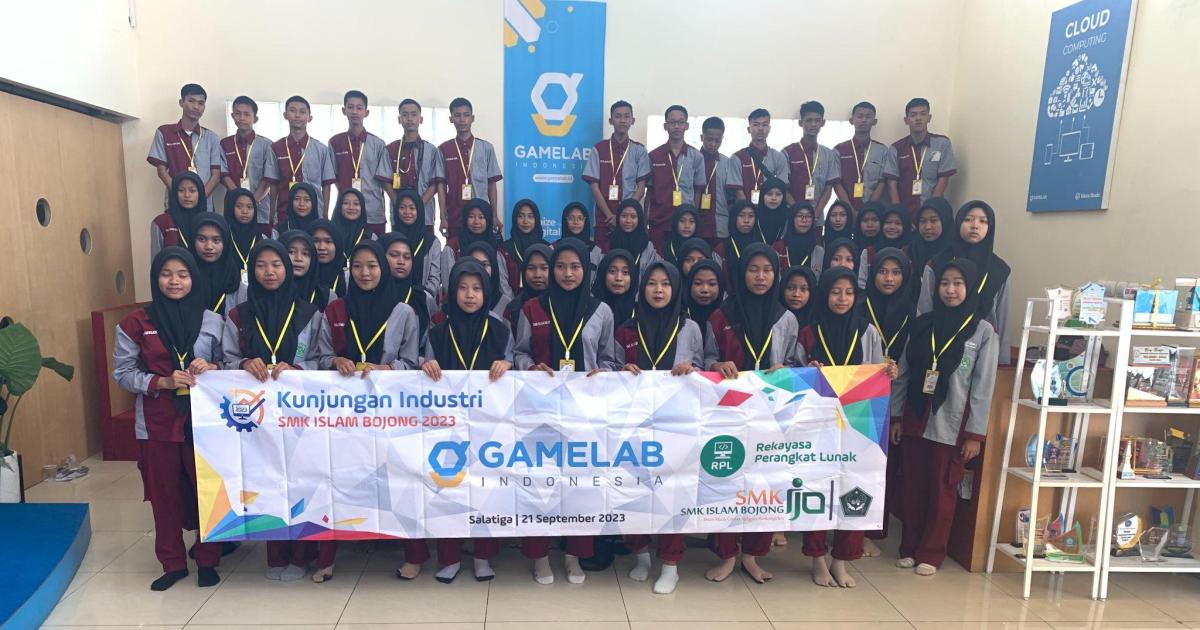 Kunjungan Industri SMK Islam Bojong - GAMELAB